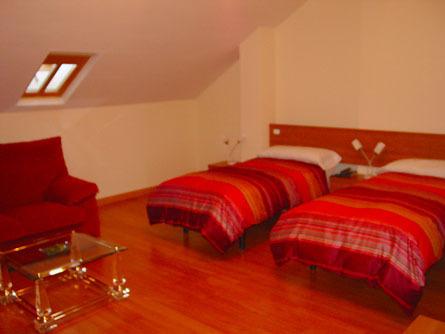 Hostal La Morada La Cisterniga Luaran gambar
